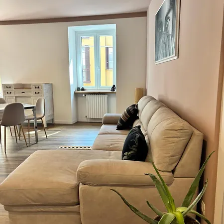 Casa Eliana Luna 메이나